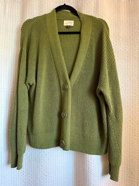 100% Cotton Universal Thread Olive Green V-Neck Button Cardigan